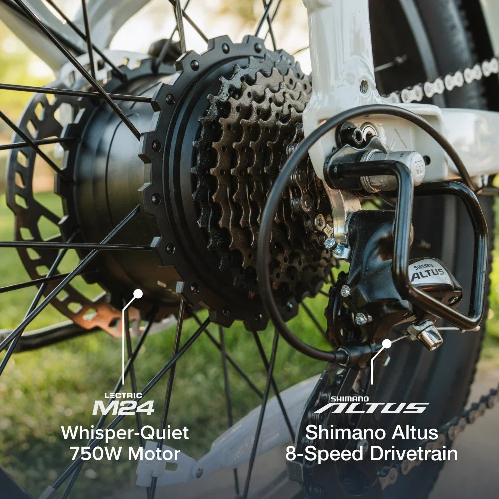 XP4 750 Step-Thru Stratus White eBike
